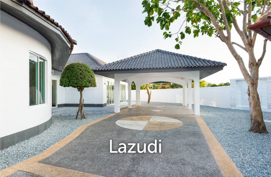 4 Bedrooms 4 Bathrooms 425 SQ.M. Villa Med