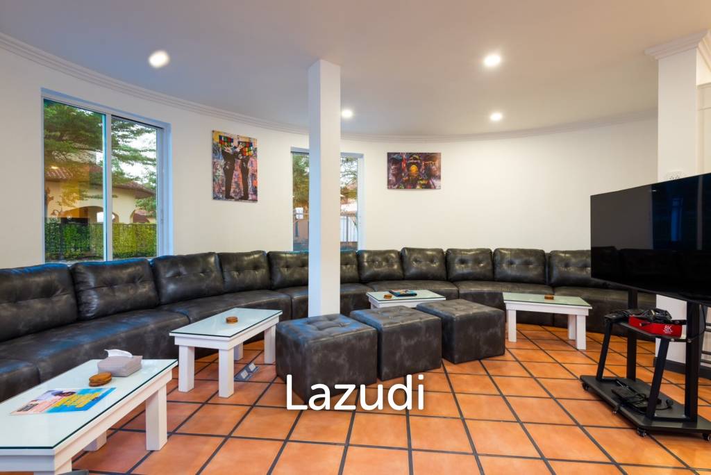 4 Bedrooms 4 Bathrooms 425 SQ.M. Villa Med
