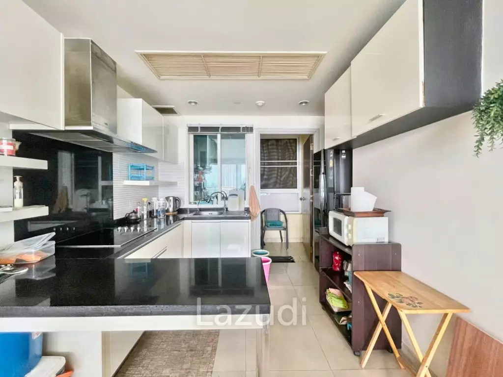 3 Bed 3 Bath 145 SQ.M Watermark Chaophraya