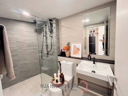Supalai Blue Whale: 2 Bed Seaview Condo Hua Hin