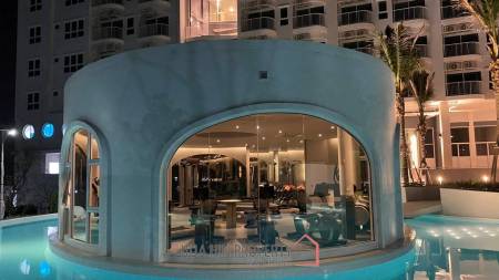 Supalai Blue Whale: 2 Bed Seaview Condo Hua Hin
