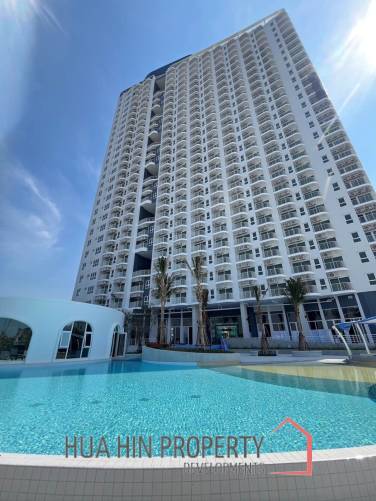 Supalai Blue Whale: 2 Bed Seaview Condo Hua Hin