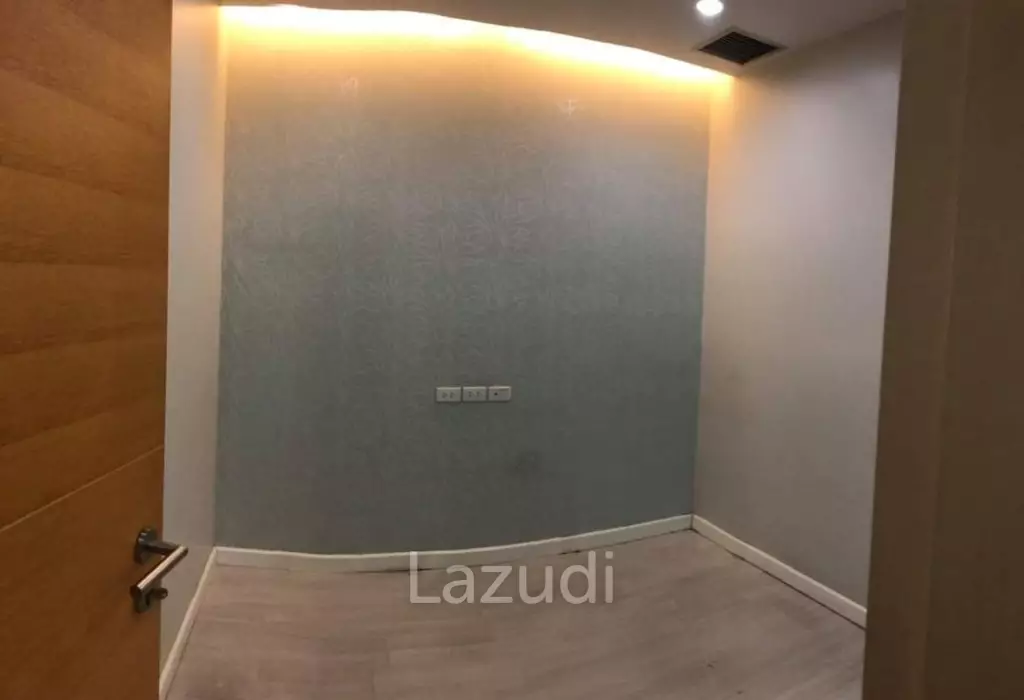 Office Space for rent in Bangna