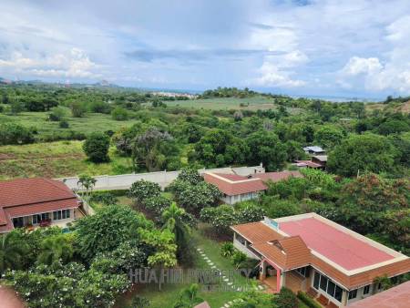 SeaRidge Luxury 2 Bedrooms Penthouse Condo