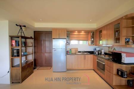 SeaRidge Luxury 2 Bedrooms Penthouse Condo