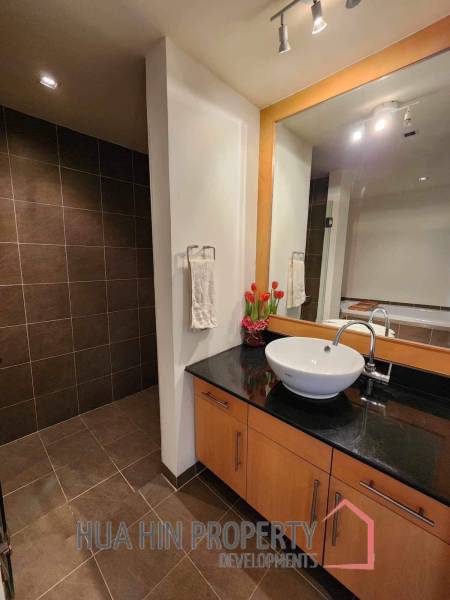 SeaRidge Luxury 2 Bedrooms Penthouse Condo