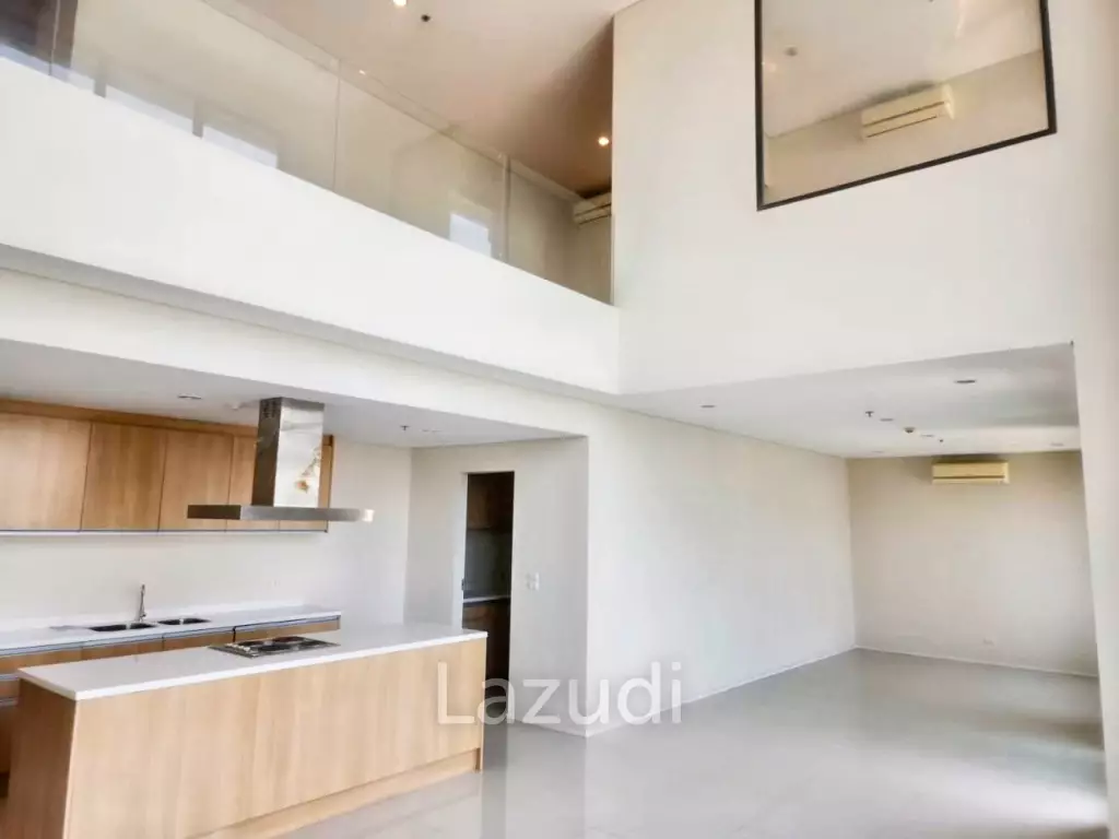 3 Bedrooms 3 Bathrooms 303.64 SQ.M Villa Asok