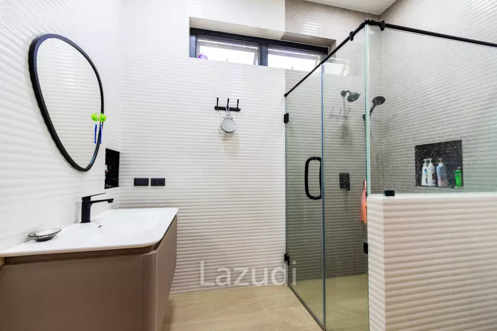 Modern 2 or 3 Bed Pool Villa for Sale