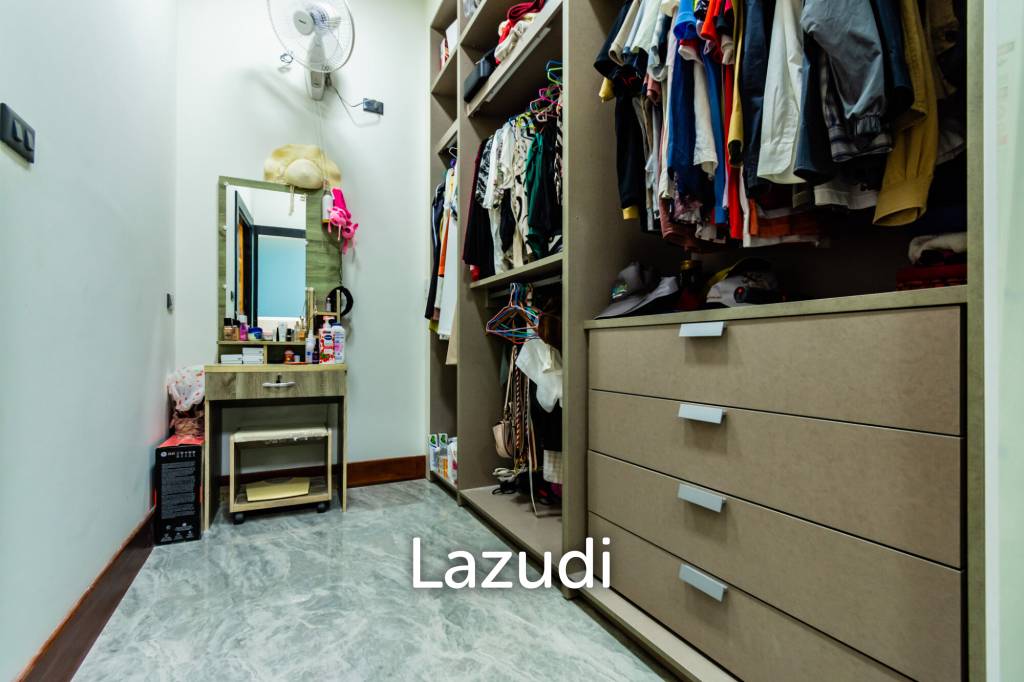 800 Sqm 2 Bed House For Sale