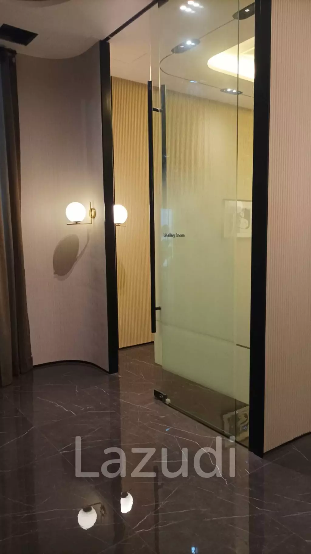 Retail Space in Asoke Bangkok