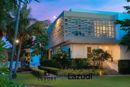 6 Bed 6 Bath Beachfront Villa on 2 Rai For Sale ฿ 65,000,000