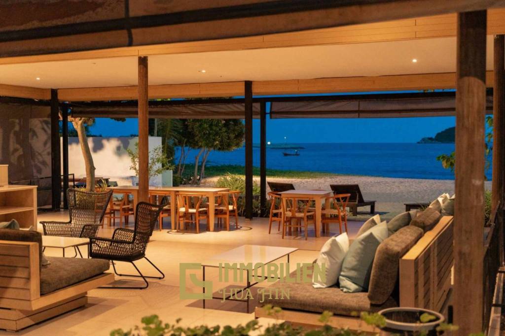 6 Bed 6 Bath Beachfront Villa with 2 Rai For Sale ฿ 65,000,000