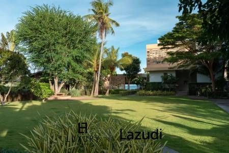 6 chambres et 6 salles de bains villa sur la plage avec 2 rai de terre