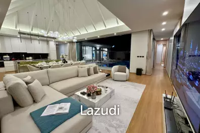 Brand new modern 3-bedroom pool villa in Soi Pasak 3