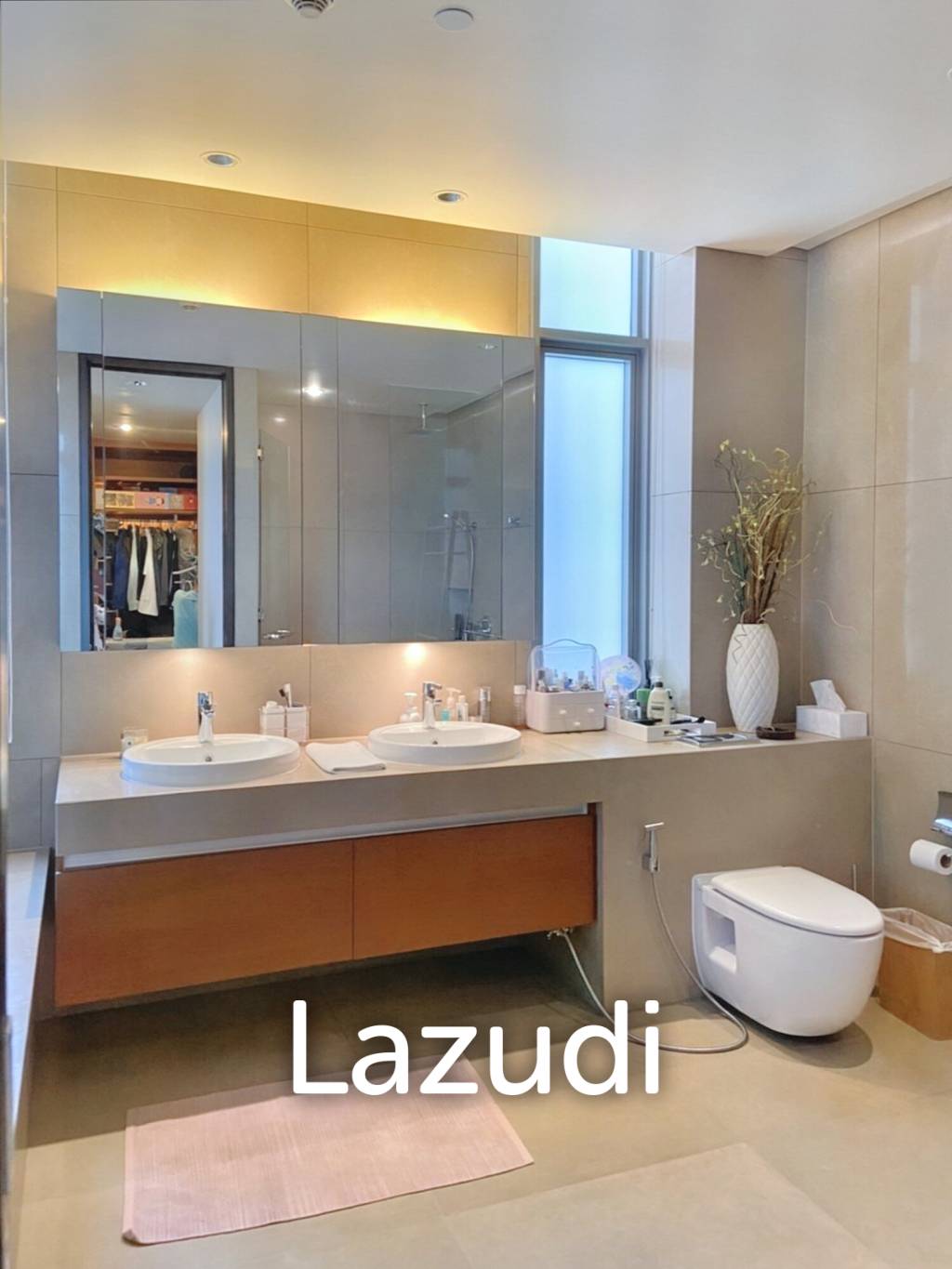1 Bed 122 SQ.M. The Sukhothai Residences