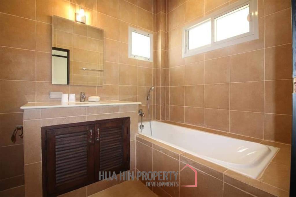 PLUMERIA VILLGE HUA HIN  : 3 bed  pool villa