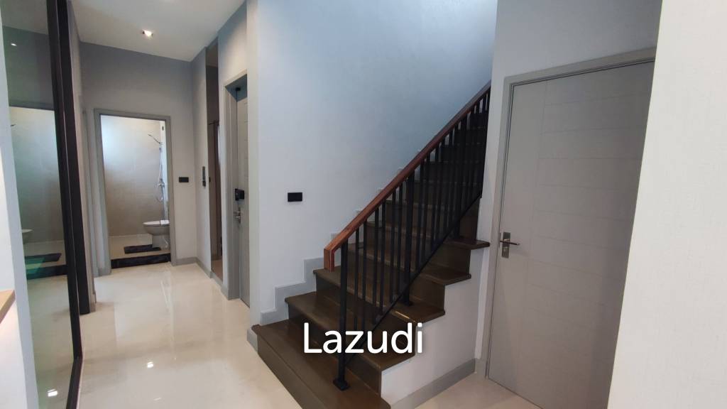 4 Beds 237SQ.M Bangkok Boulevard Bangna KM.5