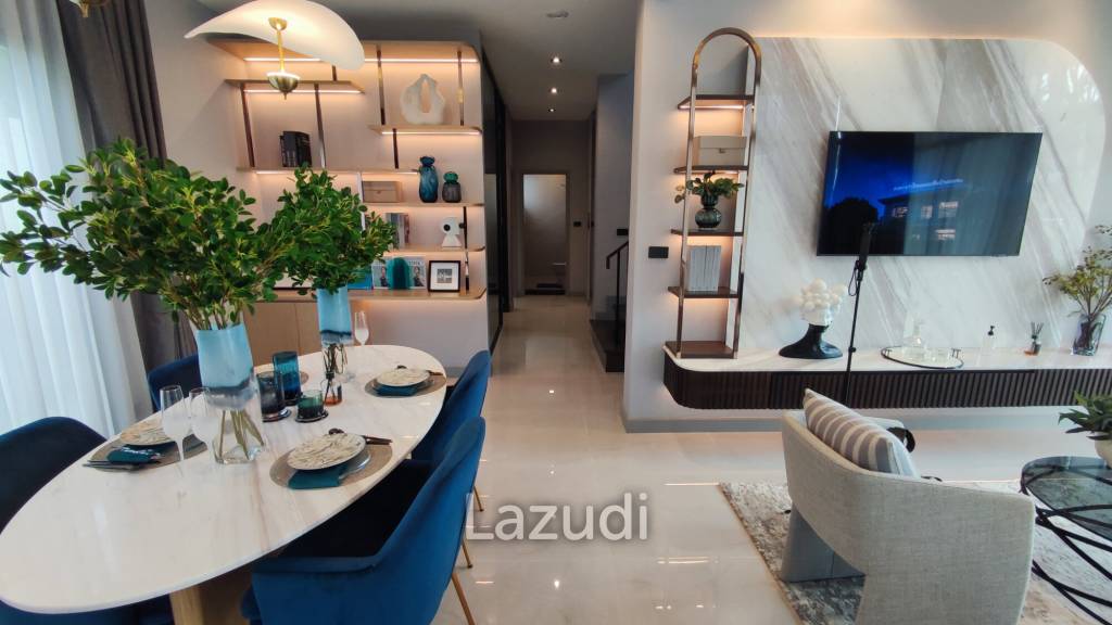 4 Beds 237SQ.M Bangkok Boulevard Bangna KM.5