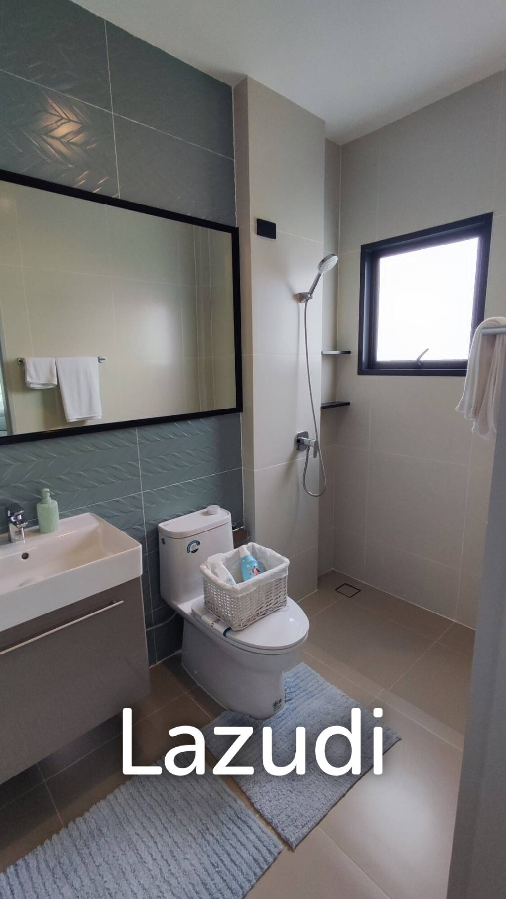 Show Unit 4 Beds Bangkok Boulevard Bangna KM.5