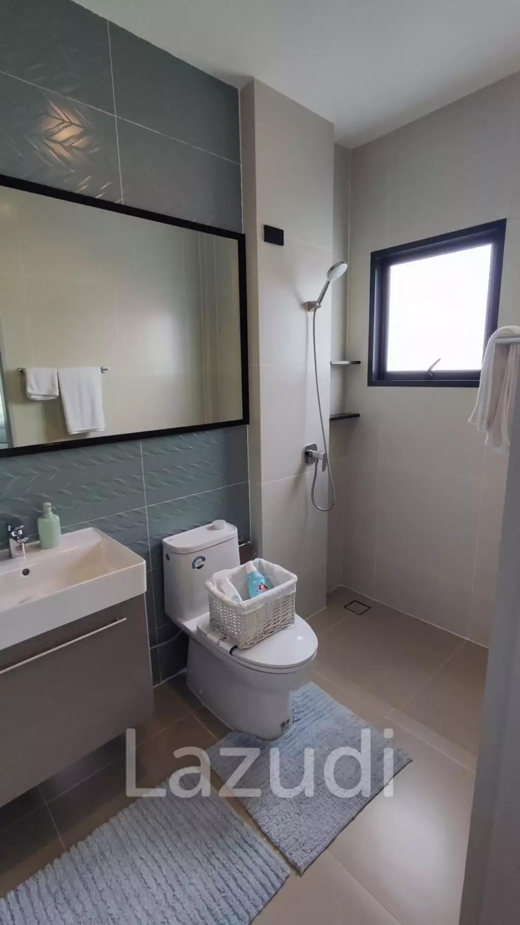 Show Unit 4 Beds Bangkok Boulevard Bangna KM.5