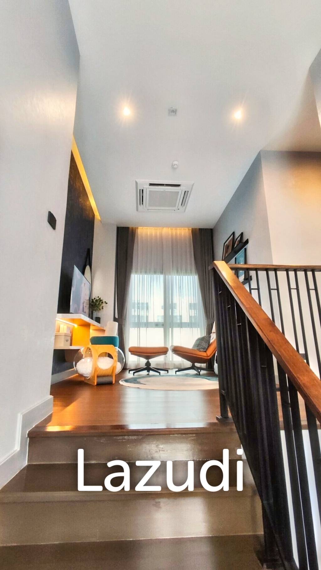 Show Unit 4 Beds Bangkok Boulevard Bangna KM.5