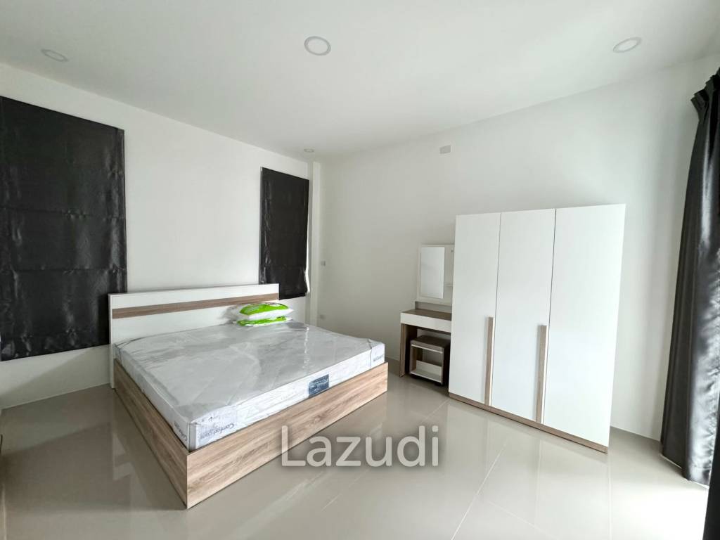 3 bed 3 bath 200 SQ.M Huguh Home Pool Villa Cha Am