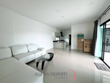 3 bed 3 bath 200 SQ.M Huguh Home Pool Villa Cha Am