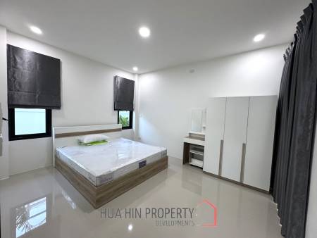 3 bed 3 bath 200 SQ.M Huguh Home Pool Villa Cha Am