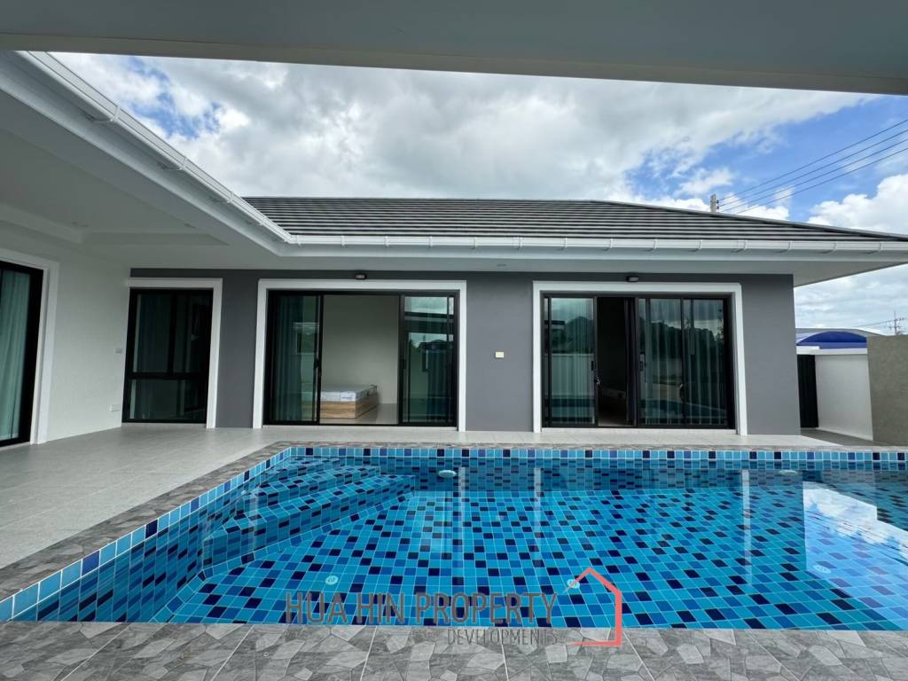 3 bed 3 bath 200 SQ.M Huguh Home Pool Villa Cha Am