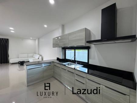 320 metro cuadrado 3 ` 3 Baño Villa de Venta