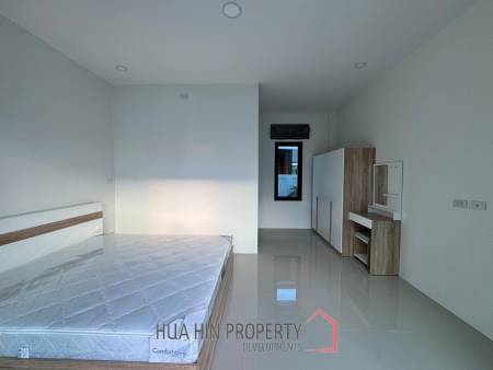3 bed 3 bath 200 SQ.M Huguh Home Pool Villa Cha Am
