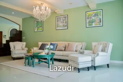 4 Bedrooms 5 Bathrooms 350 SQ.M. Silk Road Place