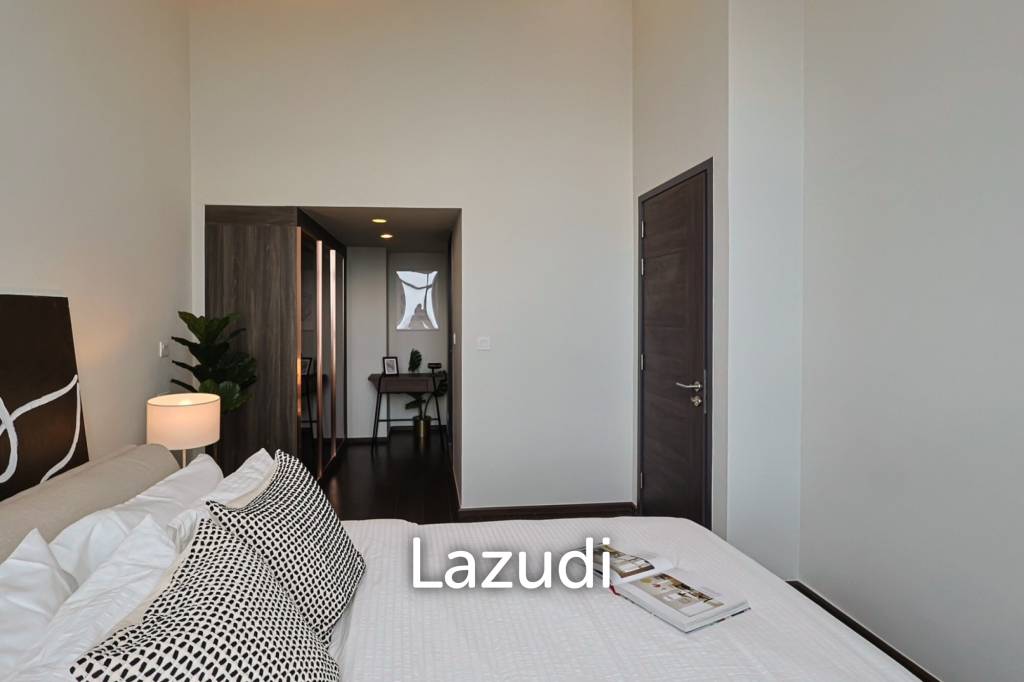 2 Bed Duplex 65SQ.M C Ekkamai