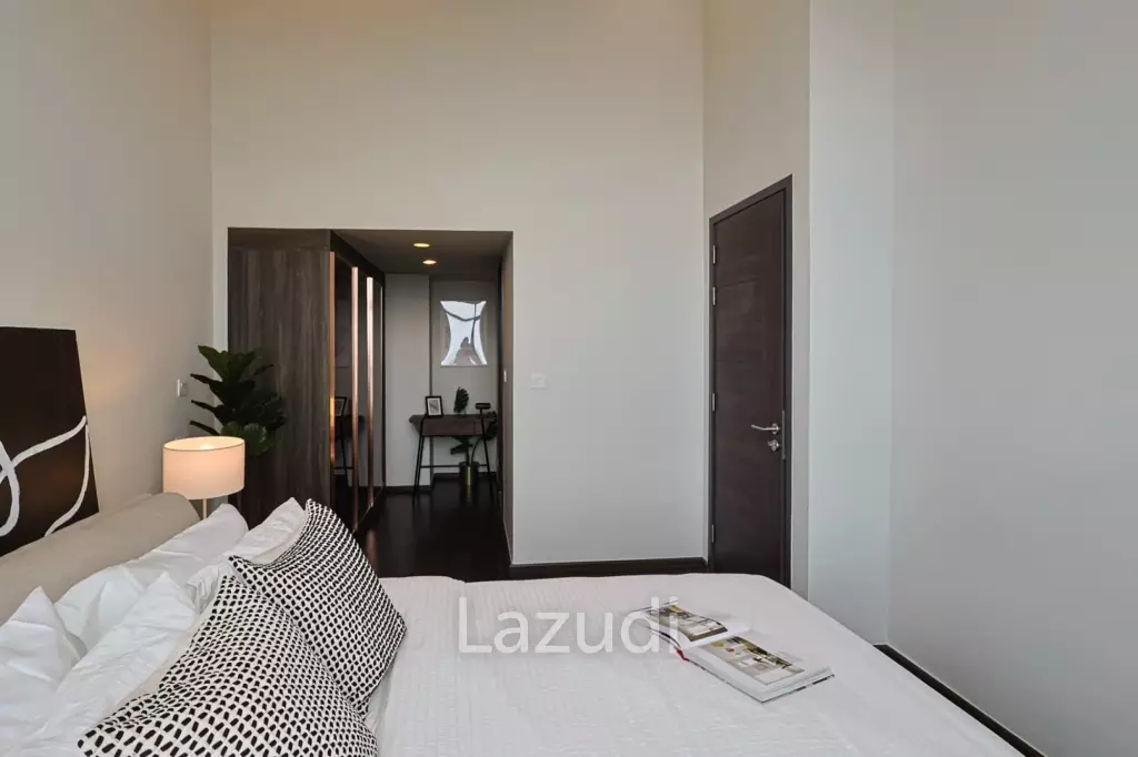 2 Bed Duplex 65SQ.M C Ekkamai