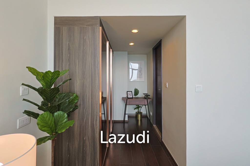 2 Bed Duplex 65SQ.M C Ekkamai