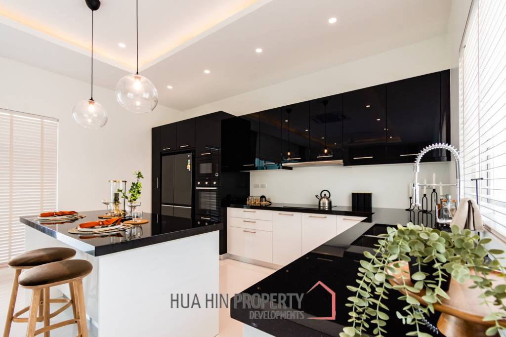 3 Bed 3 Bath 194.13 SQ.M Aria 3 Hua Hin