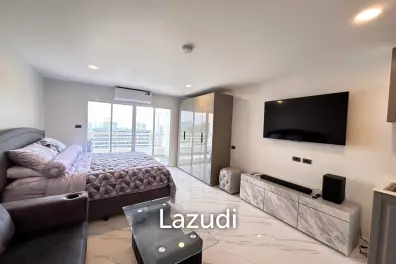 Studio 1 Bathroom 44 SQ.M. Pattaya Hill Resort