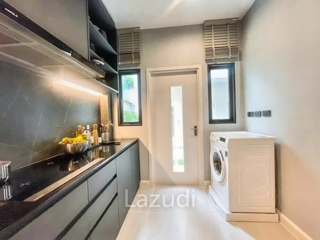 4 Bed 5 Bath 332 SQ.M Airi Sukhumvit Bangna KM.5