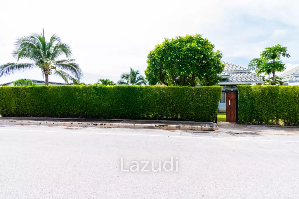 3 Bed 3 Bath 145 SQ.M Black Mountain Golf Course