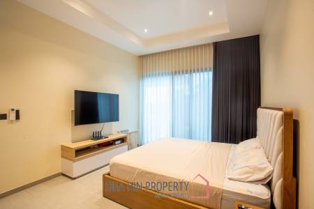 Luxury Modern Villa in Hua Hin with Pool & Mountain Views
