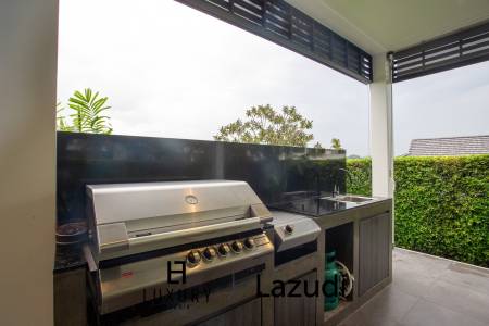 Luxuriöse moderne Villa in Hua Hin mit Pool und Blick auf die Berge