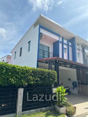 2 Bedroom Townhouse For Rent In Koh Kaew