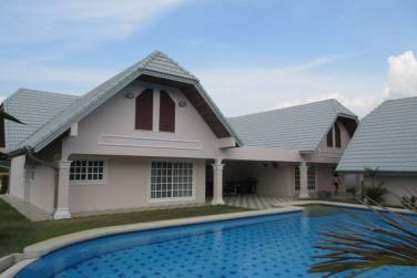 3 Bedroom Villa At Mission Heights Village