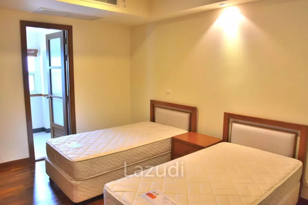 3 Bed 3 Bath 193 SQ.M Sathorn Seven Residence