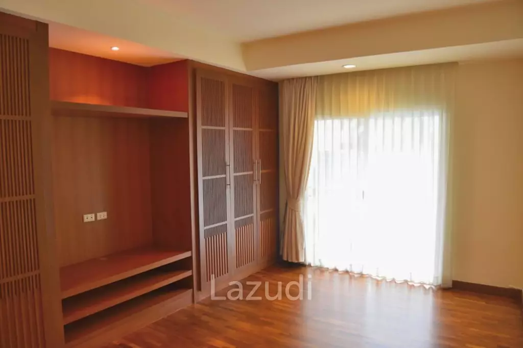 3 Bed 3 Bath 193 SQ.M Sathorn Seven Residence