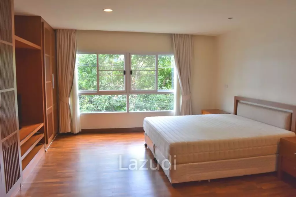 3 Bed 3 Bath 193 SQ.M Sathorn Seven Residence