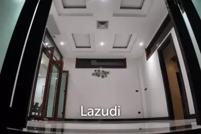 4-Bedroom Villa with Pool for Sale in Chalong – Prime Location Near BCIS