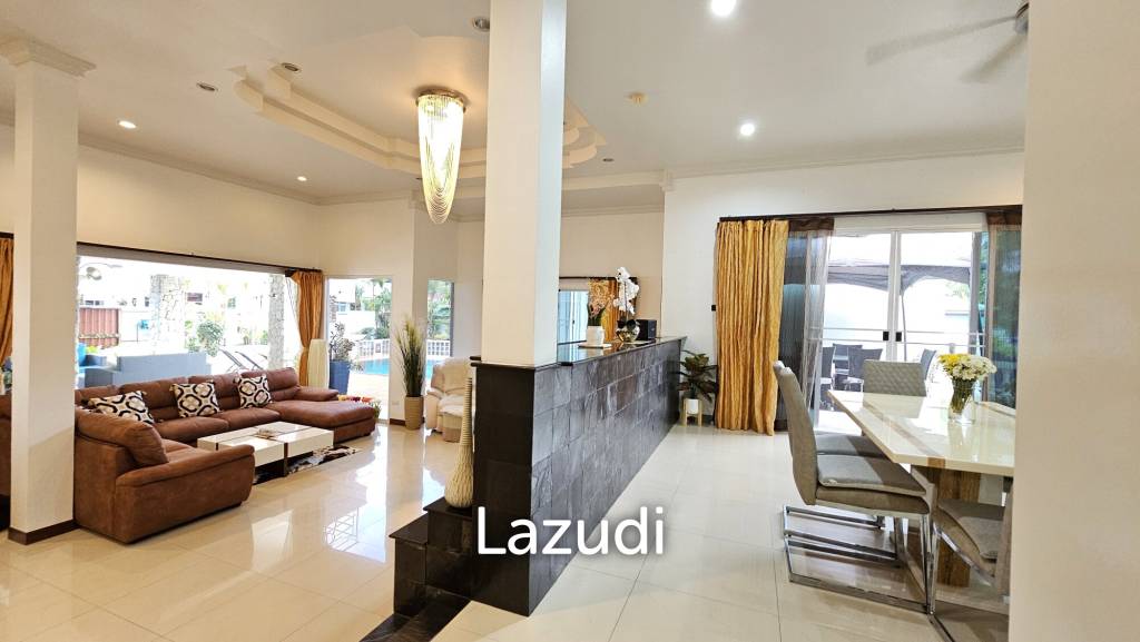 Spacious 4-Bed Pool Villa in Kamala, Phuket