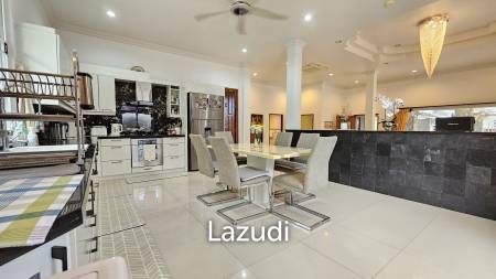 Spacious 4-Bed Pool Villa in Kamala, Phuket