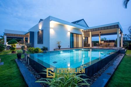 Luxury Modern Villa in Hua Hin with Pool and Mountain Views